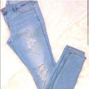 Hollister low rise skinny jeans size 13